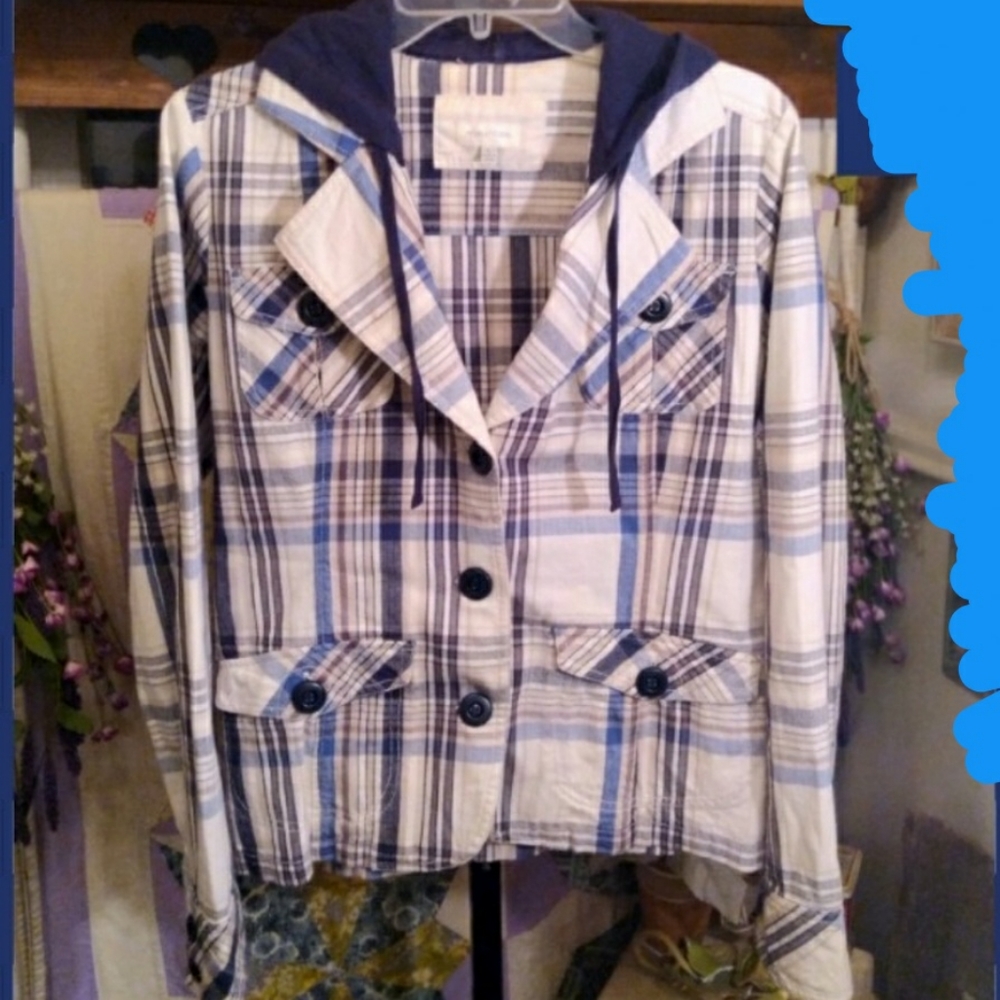 Maurices Twill Hooded Jacket.